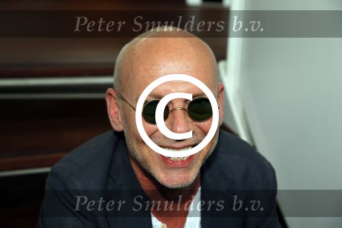 Amsterdam 11 mei 2015     
Presentaie castleden van de nieuwe stukken van Dommelgraaf en Cornelisse productions in de Meervaart. Sjoerd Pleijsier