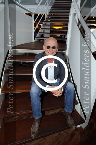 Amsterdam 11 mei 2015     
Presentaie castleden van de nieuwe stukken van Dommelgraaf en Cornelisse productions in de Meervaart. Sjoerd Pleijsier