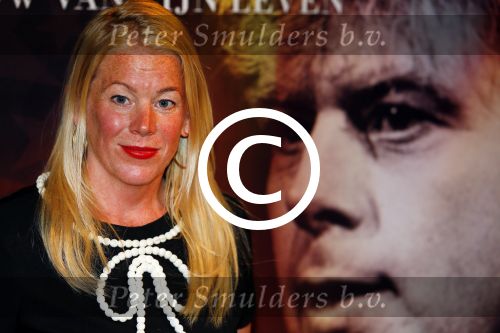 Amsterdam 21 mei 2015  
Presentatie nieuwe theaterstukken Janke Dekker Productions. (Janke Dekker en Michael v Praag)
Aanwezige castleden Erris v Ginkel Esther Lindenbergh Frans Mulder Johnny Kraaijkamp Kali v Starrenburg Suus Ruis Sandra Reemer Xander de Vledder Truus te Stelle Maaike Widdershoven en Mike Weerts