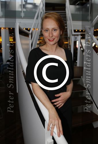 Amsterdam 11 mei 2015     
Presentaie castleden van de nieuwe stukken van Dommelgraaf en Cornelisse productions in de Meervaart.
Sytske v d Ster