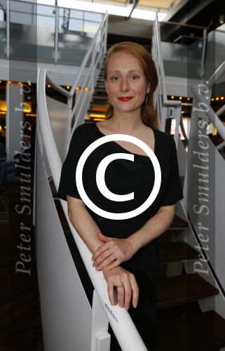 Amsterdam 11 mei 2015     
Presentaie castleden van de nieuwe stukken van Dommelgraaf en Cornelisse productions in de Meervaart.
Sytske v d Ster