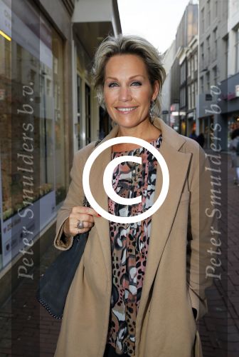 Amsterdam 6 mei 2015 
Presentatie nieuwe parfum van Cloe bij ici paris op de kalverstraat.
Tanja Jess met moeder