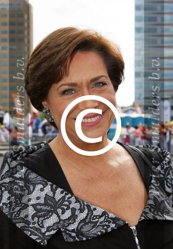 Amsterdam 30 mei 2015
Het 23e damdiner vindt weer plaats bij de HMH Heineken Music Hall.
Tineke Verburg met zoon  Tim.