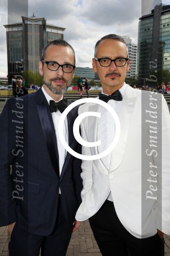 Amsterdam 30 mei 2015
Het 23e damdiner vindt weer plaats bij de HMH Heineken Music Hall.
Viktor en Rolf. Viktor Horsting en Rolf Snoeren