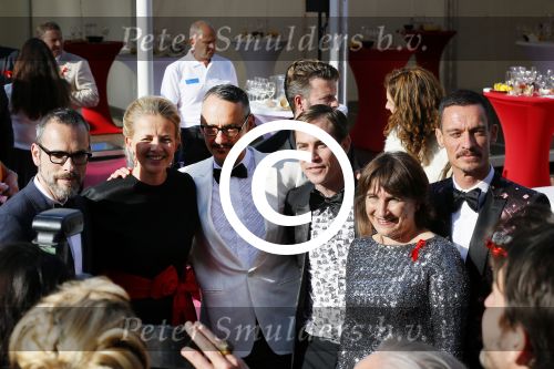Amsterdam 30 mei 2015
Het 23e damdiner vindt weer plaats bij de HMH Heineken Music Hall.
Viktor en Rolf. Viktor Horsting en Rolf Snoeren met partners