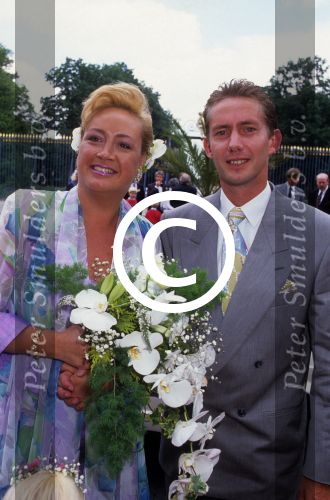 Viola Holt Juni 1990 getrouwd met haar man Peter Holt