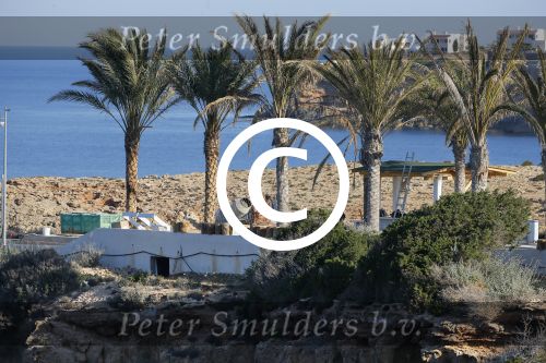 Ibiza 7 juni 2015
De laatste loodjes bij de verbouwing van het huis/villa van Yolanthe Sneijder Cabau en Wesley Sneijder op ibiza