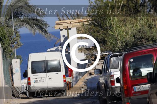Ibiza 7 juni 2015
De laatste loodjes bij de verbouwing van het huis/villa van Yolanthe Sneijder Cabau en Wesley Sneijder op ibiza