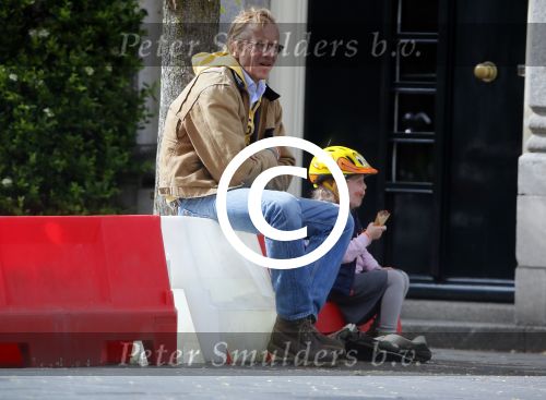 Amsterdam 25 mei 2015
Willem Lust met zijn dochtertje in Amsterdam zuid.