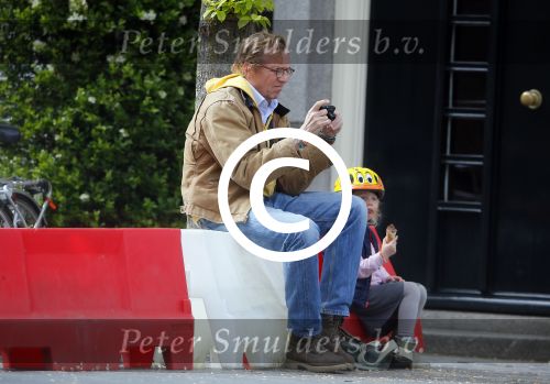 Amsterdam 25 mei 2015
Willem Lust met zijn dochtertje in Amsterdam zuid.