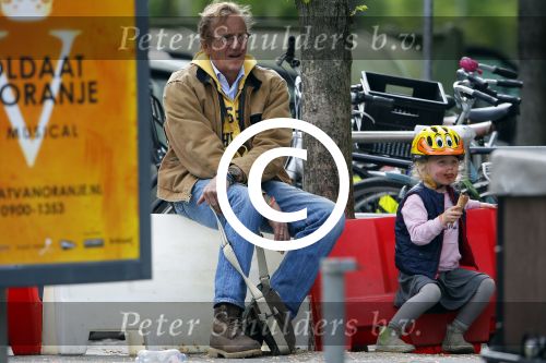 Amsterdam 25 mei 2015
Willem Lust met zijn dochtertje in Amsterdam zuid.