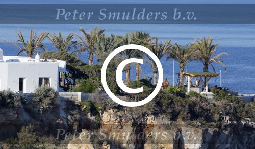 Ibiza 7 juni 2015
De laatste loodjes bij de verbouwing van het huis/villa van Yolanthe Sneijder Cabau en Wesley Sneijder op ibiza