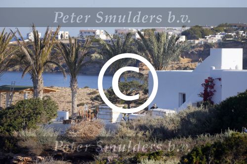 Ibiza 7 juni 2015
De laatste loodjes bij de verbouwing van het huis/villa van Yolanthe Sneijder Cabau en Wesley Sneijder op ibiza