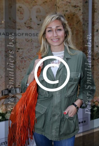 Amsterdam 6 mei 2015 
Presentatie nieuwe parfum van Cloe bij ici paris op de kalverstraat. Dominique v Hulst met moeder