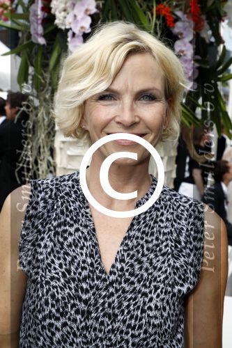 Amsterdam 4 juni 2016
Amsterdam Dam diner in de HMH tbv het aidsfonds.
Anita Witzier met man