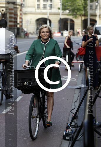 Amsterdam 4 juni 2016 
Premiere in de ban van broadway in het nieuwe de la mar. Anneke Blok