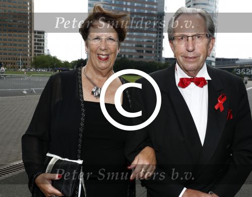 Amsterdam 4 juni 2016
Amsterdam Dam diner in de HMH tbv het aidsfonds. Annemarie Jorritsma met man