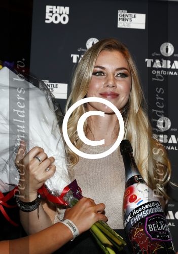 Amsterdam 25 mei 2016
FHM mooiste vrouw van Nederland presentatie ( FHM500).
Anouk Hoogendijk met Esther Janssen