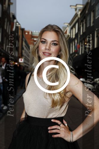 Amsterdam 25 mei 2016
FHM mooiste vrouw van Nederland presentatie ( FHM500).
Anouk Hoogendijk met Esther Janssen