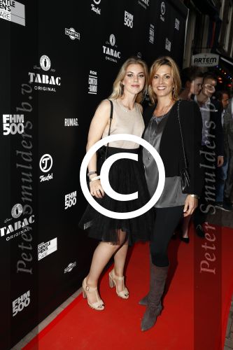 Amsterdam 25 mei 2016
FHM mooiste vrouw van Nederland presentatie ( FHM500).
Anouk Hoogendijk met Esther Janssen
