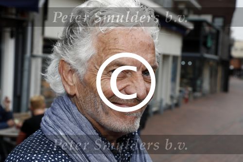 Hilversum 25 mei 2016
Feest Imca Marina vanwege 60 jarig artiesten jubileum en haar 75e verjaardag in de kei. Ben Cramer