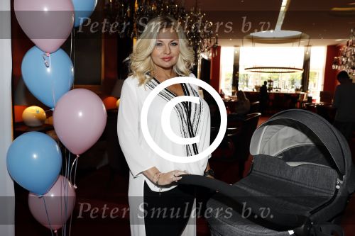 Amsterdam 24 mei 2016
Mom,s moment met meerdere bekende vrouwen die zwanger zijn of net bevallen.
Event vond plaats in hotel L\'europe en werd georganiseerd door the class company.
Bobbi Eden