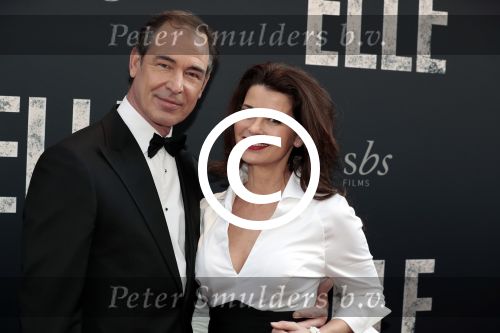 Amsterdam 31 mei 2016
Premiere nieuwste film van Paul Verhoeven Elle in Tuschinski.
Caroline de Bruijn en Erik de Vogel