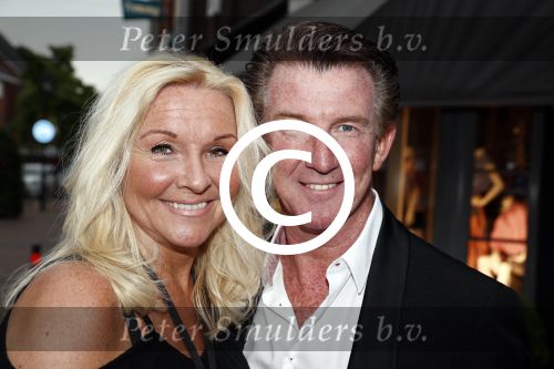 Hilversum 25 mei 2016
Feest Imca Marina vanwege 60 jarig artiesten jubileum en haar 75e verjaardag in de kei. Dario met vrouw