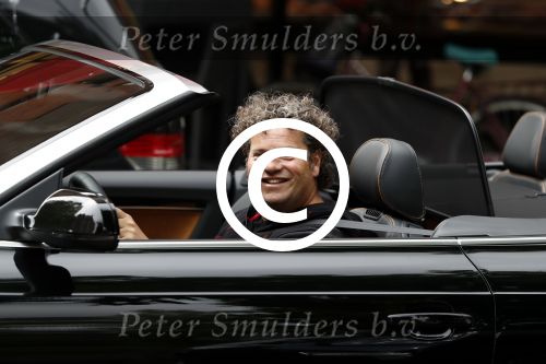 Amsterdam 20 mei 2016
Dirk Zeelenberg in zijn audi a5 cabrio die nu ook te huren is voor een huwelijk/trouwerij.