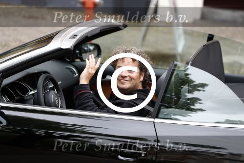 Amsterdam 20 mei 2016
Dirk Zeelenberg in zijn audi a5 cabrio die nu ook te huren is voor een huwelijk/trouwerij.