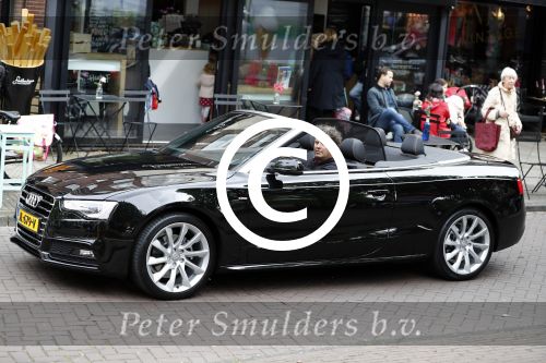 Amsterdam 20 mei 2016
Dirk Zeelenberg in zijn audi a5 cabrio die nu ook te huren is voor een huwelijk/trouwerij.
