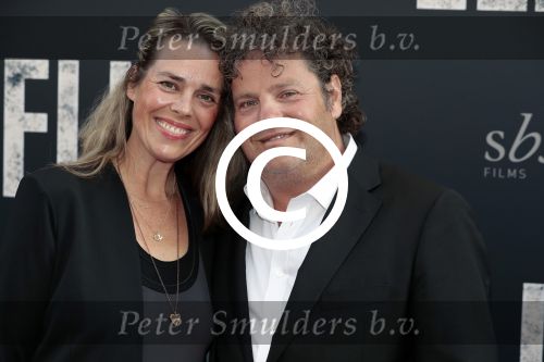 Amsterdam 31 mei 2016
Premiere nieuwste film van Paul Verhoeven Elle in Tuschinski.
Dirk Zeelenberg met zijn vrouw