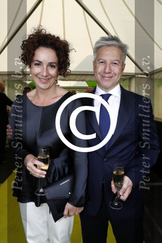 Amsterdam 4 juni 2016
Amsterdam Dam diner in de HMH tbv het aidsfonds.
Femke Halsema met man