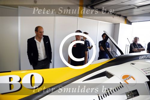 Zandvoort 4 juni 2016
Jumbo familie racedagen op Zandvoort met oa Max Verstappen en zijn Red Bull race auto. Frits v Eerd Prins Bernhard jr en Jan Lammers