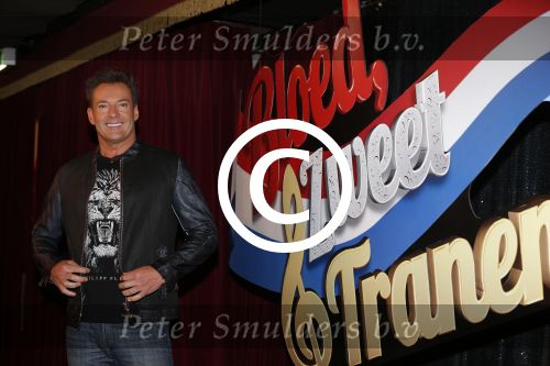 Hoofddorp 26 maart 2013
Presentatie Bloed zweet en tranen met Gerard Joling Roxeanne en Dre Hazes Danny de Munk en Jeroen v d Boom bij Claus Partyhouse.
Peter Smulders bv