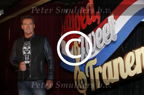 Hoofddorp 26 maart 2013
Presentatie Bloed zweet en tranen met Gerard Joling Roxeanne en Dre Hazes Danny de Munk en Jeroen v d Boom bij Claus Partyhouse.
Peter Smulders bv
