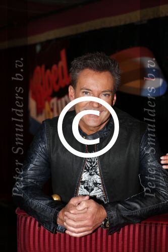 Hoofddorp 26 maart 2013
Presentatie Bloed zweet en tranen met Gerard Joling Roxeanne en Dre Hazes Danny de Munk en Jeroen v d Boom bij Claus Partyhouse.
Peter Smulders bv