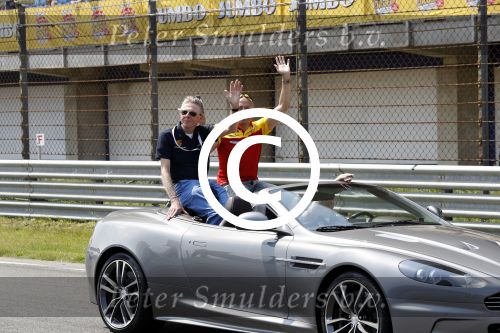Zandvoort 4 juni 2016
Jumbo familie racedagen op Zandvoort met oa Max Verstappen en zijn Red Bull race auto. Gijs v Lennip
