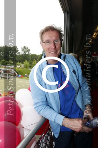 Amsterdam 21 mei 2016
Voetballen voor down in Amsterdam met div Bn ers.
Hans v Breukelen
