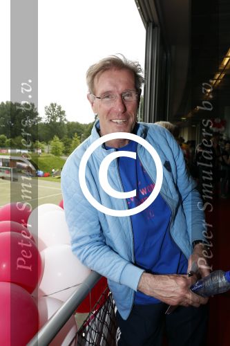 Amsterdam 21 mei 2016
Voetballen voor down in Amsterdam met div Bn ers.
Hans v Breukelen