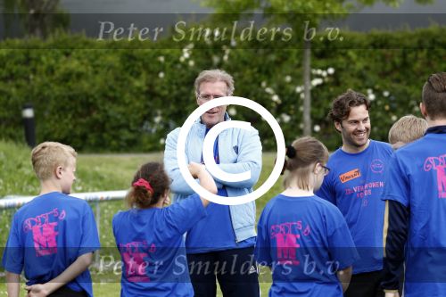 Amsterdam 21 mei 2016
Voetballen voor down in Amsterdam met div Bn ers.
Hans v Breukelen