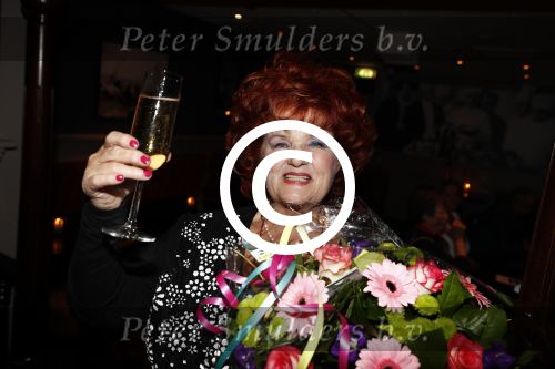 Hilversum 25 mei 2016
Feest Imca Marina vanwege 60 jarig artiesten jubileum en haar 75e verjaardag in de kei.
