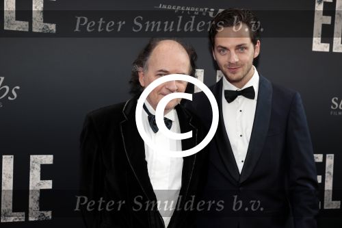 Amsterdam 31 mei 2016
Premiere nieuwste film van Paul Verhoeven Elle in Tuschinski. Jean en Jannick v d Velde
