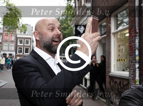 Amsterdam 2 juni 2016 
Opening winkel Tailor @ Elbaz van Maria Tailor op 7 straatjes in Amsterdam.
Maria met partner Jeroen v d Berg