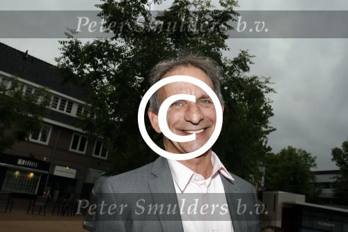 Hilversum 25 mei 2016
Feest Imca Marina vanwege 60 jarig artiesten jubileum en haar 75e verjaardag in de kei. Johan Vlemmix