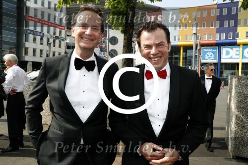 Amsterdam 4 juni 2016
Amsterdam Dam diner in de HMH tbv het aidsfonds. Joop Wijn met partner