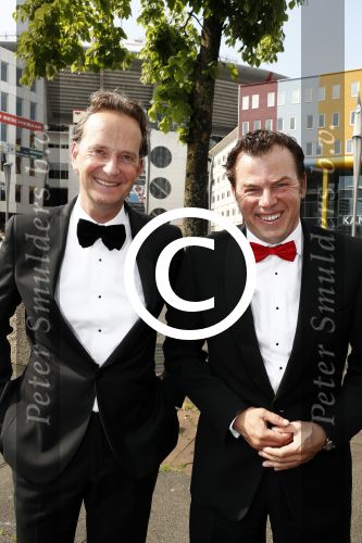 Amsterdam 4 juni 2016
Amsterdam Dam diner in de HMH tbv het aidsfonds. Joop Wijn met partner