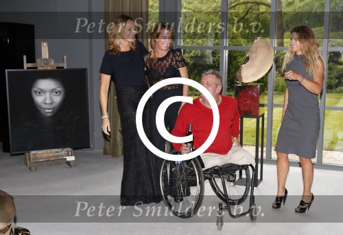 Naarden, 20 Mei 2016 
Expositie van Judith Wiersema Micky Hoogendijk en Lolo Loren
Judith Wiersema Lolo Loren Rob Scholte en Micky Hoogendijk
