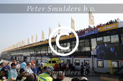 Zandvoort 4 juni 2016
Jumbo familie racedagen op Zandvoort met oa Max Verstappen en zijn Red Bull race auto.