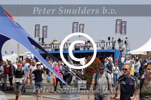 Zandvoort 4 juni 2016
Jumbo familie racedagen op Zandvoort met oa Max Verstappen en zijn Red Bull race auto.